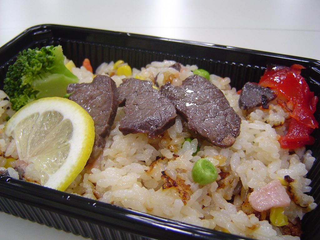 干し肉の炊き込みピラフ